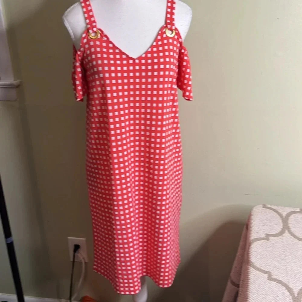 💰 Michael MICHAEL KORS Sangria Double V Neck Cold Shoulder Dress